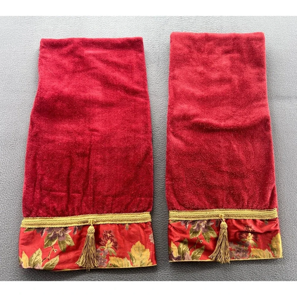 Avanti Look Hand Towels Burgundy Red Decorative Floral Border Gold Tassel Trim